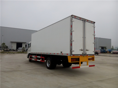 國五東風天錦7.6米冷藏車現(xiàn)車廠家直銷_專用汽車欄目_